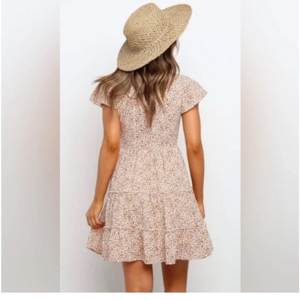 Petal‎ And Pup Dancer Dress in Tan. Size 8 - Picture 3 of 12